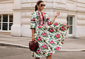 Top 10 Fashion Bloggers to Follow for Daily Inspiration